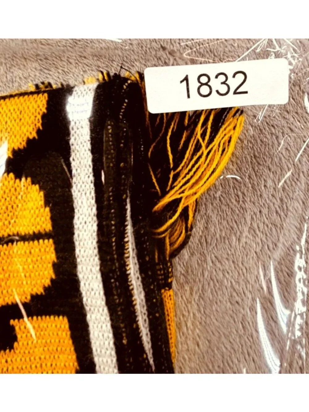 Pittsburgh Steelers Scarf One Size Black Yellow Fringe Football NFL